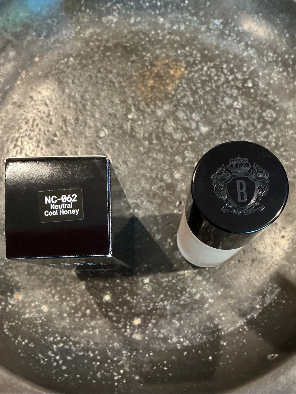 Bobbi Brown lightweight liquid